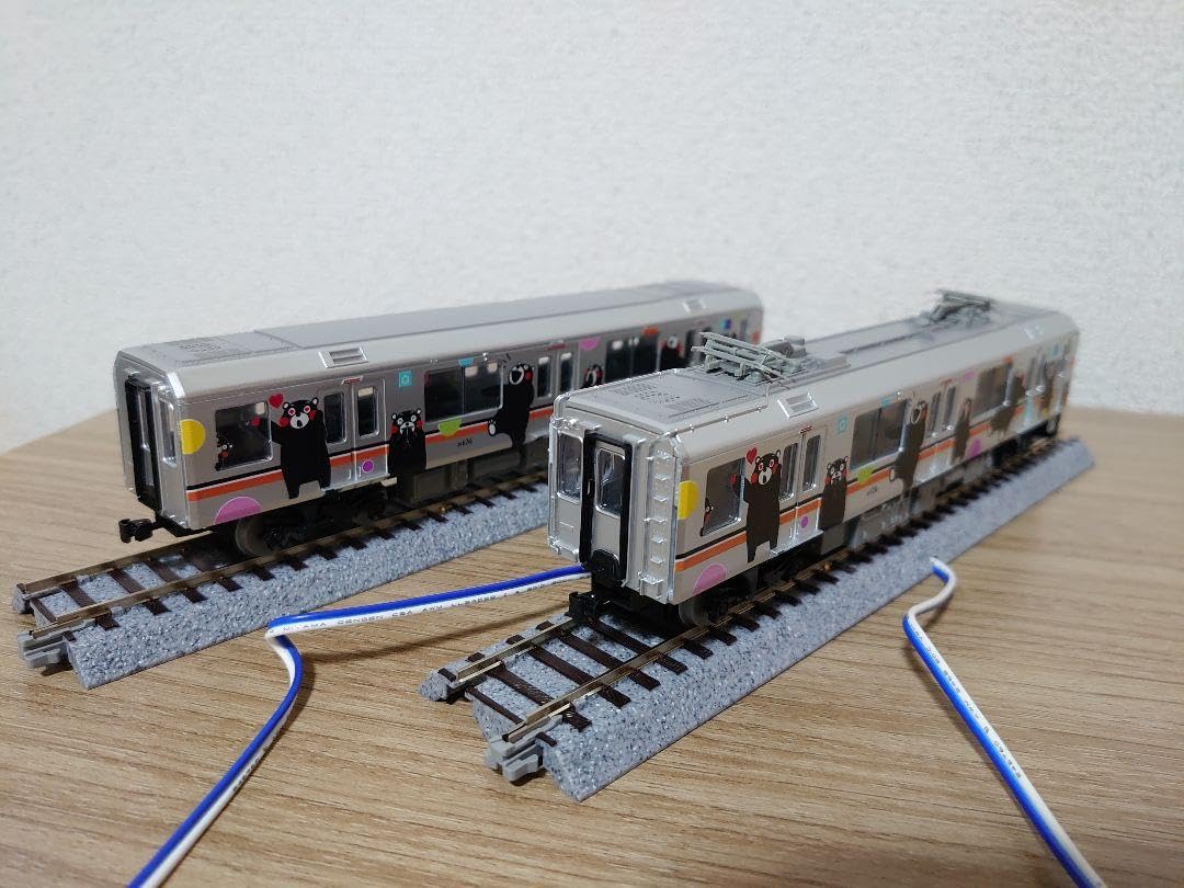 Amazon.co.jp: 熊本電気鉄道 HO くまモンのラッピング電車 01形銀色